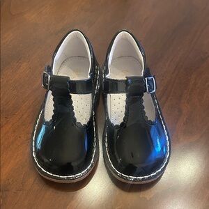 L’Amour Black Mary Janes Toddler Girls Size 8